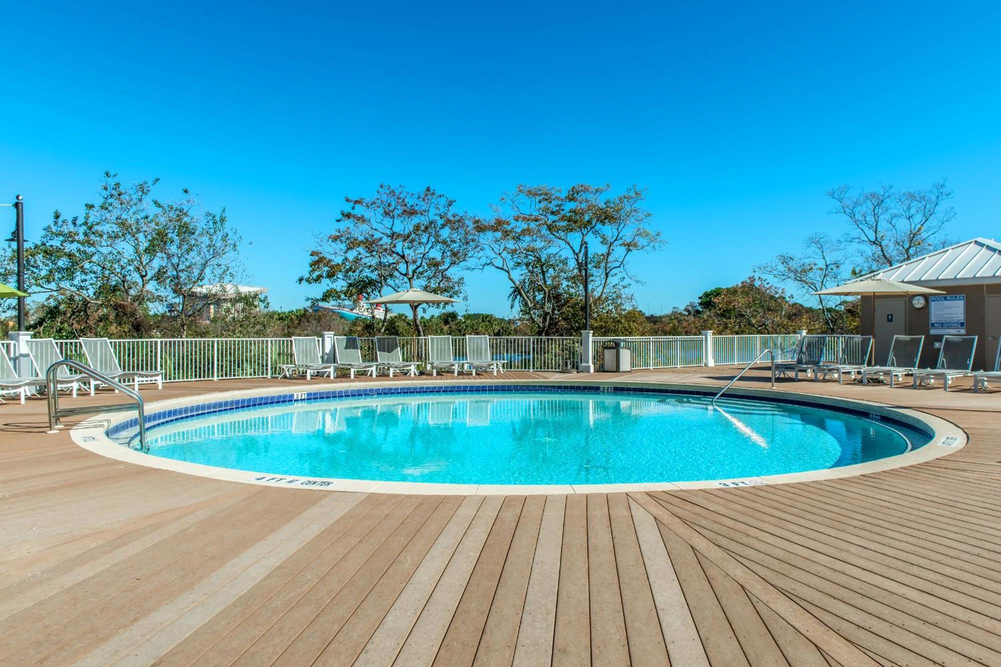 Laketown Wharf 801 By Emerald Coast Retreats *