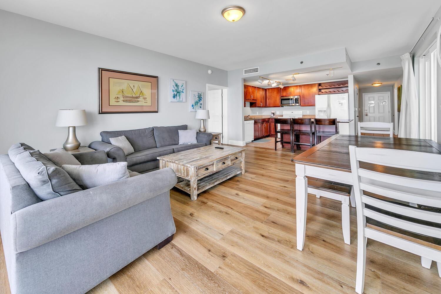 Laketown Wharf 801 By Emerald Coast Retreats Panama City Beach