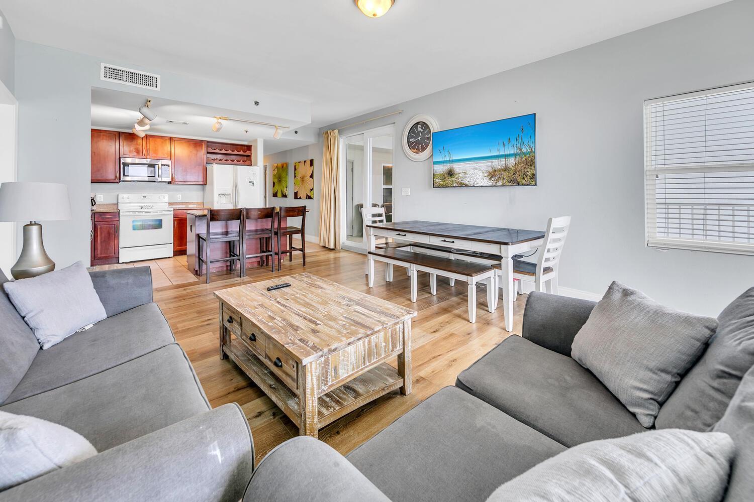 Laketown Wharf 801 By Emerald Coast Retreats