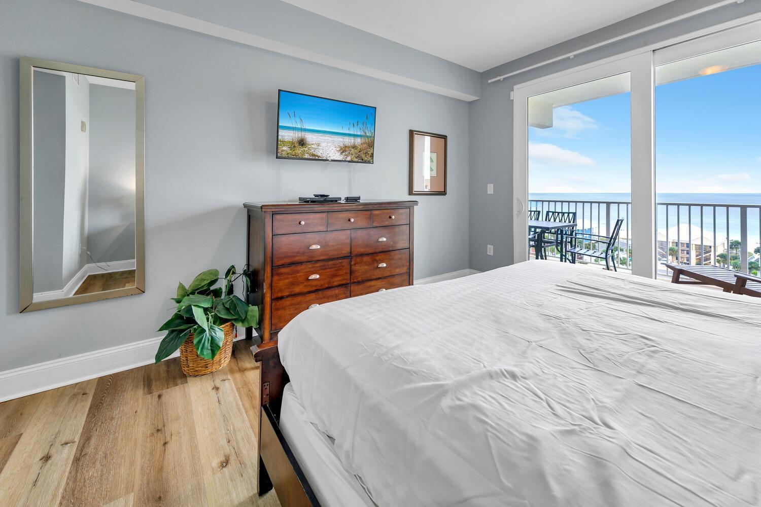 Laketown Wharf 801 By Emerald Coast Retreats